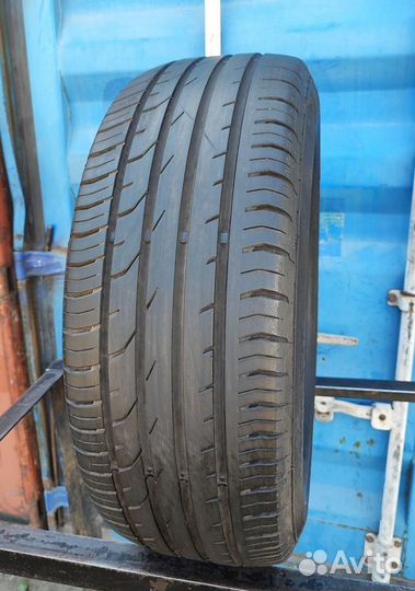 Continental ContiPremiumContact 2 215/60 R16 95H