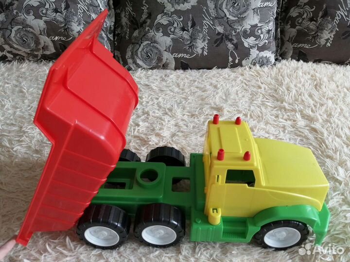 Детский грузовик