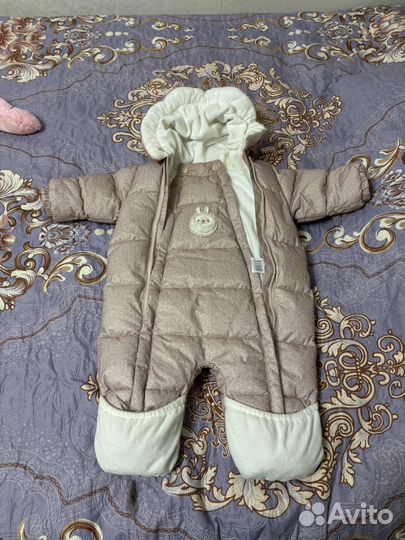 Зимний комбинезон для девочки