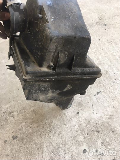 Корпус воздушного фильтра BMW (3706)