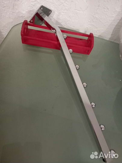 Вешалка в шифонер