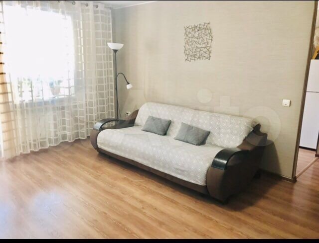 2-к. квартира, 55 м², 2/5 эт.