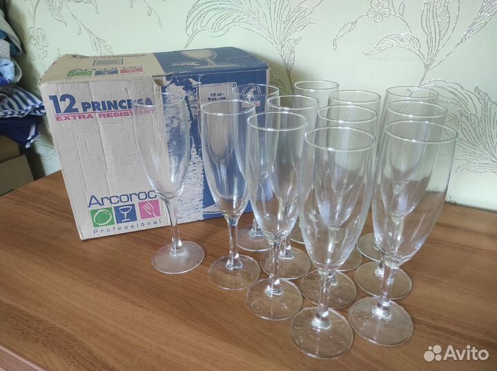 Бокалы для шампанского