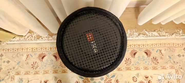 Сабвуфер JBL 1000