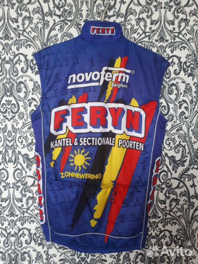 Утепленная веложилетка