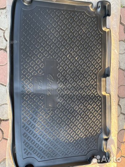 Коврик багажника на hyundai gets