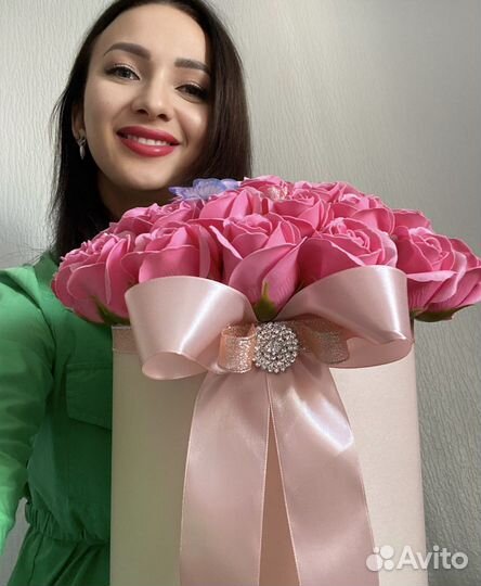 Цветы в коробке