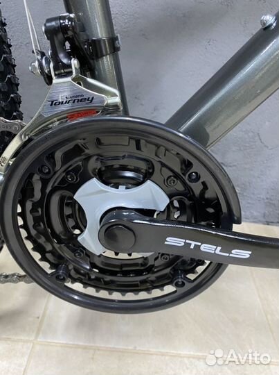 Велосипед взрослый Stels Navigator 900 MD