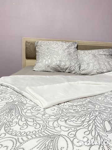 Белье постельное 2сп с евро простыней новое