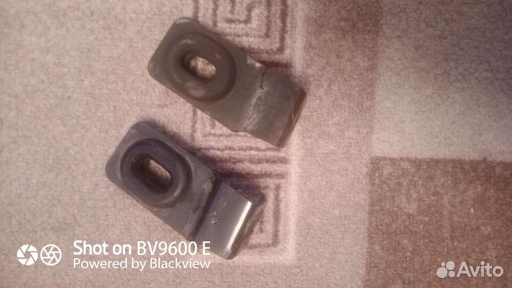 Крепление радиатора