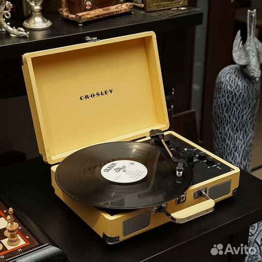 Виниловый проигрыватель crosley cruiser deluxe