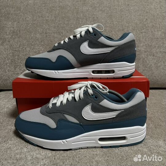 Кроссовки Nike Air Max 1 SC Новые 10,5US