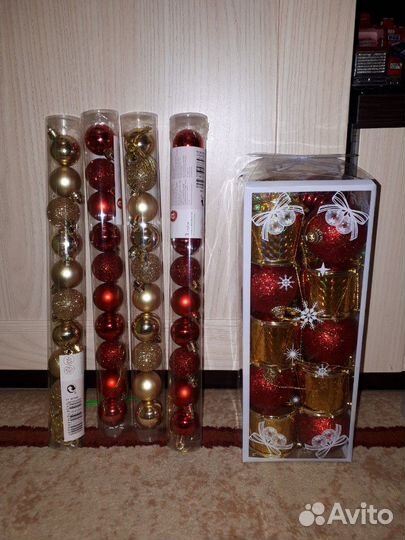 Елка иск., игрушки, гирлянды и др