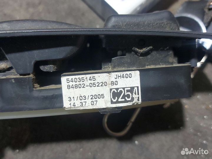 Блок управления стеклоподъемниками Toyota Avensis