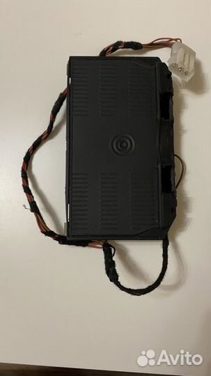 Безпроводное зарядное устройство BMW