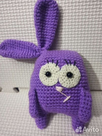 Зайчик,вязаная игрушка.Ручная работа