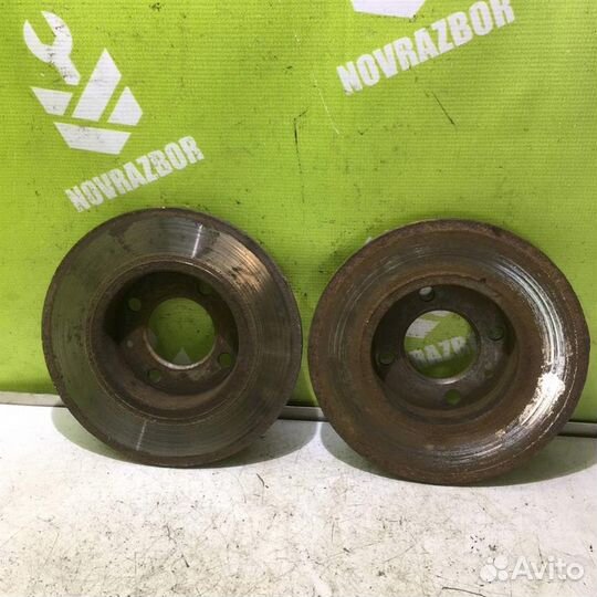 Диск тормозной передний не вентилируемый Фольксв