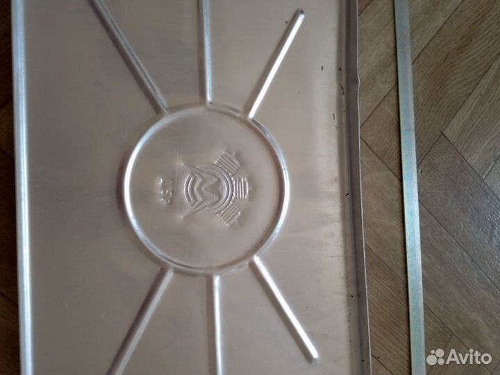 Полки, швабра