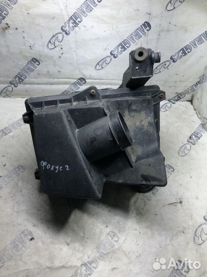 Корпус воздушного фильтра Ford Focus 2