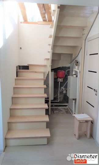 Установка Г образной лестницы с поворотом