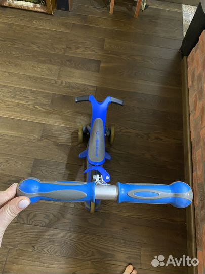 Самокат -трансформер glober