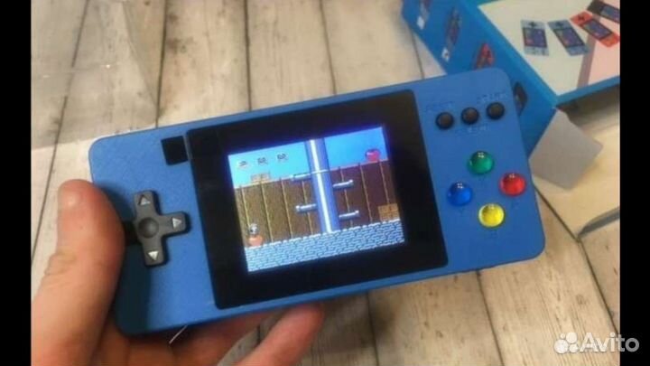 Портативная игровая приставка