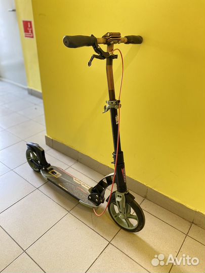 Самокат взрослый бу до 100 кг Reaction 230