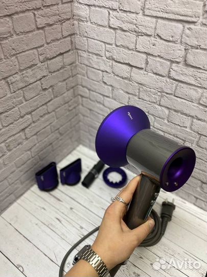 Dyson фен