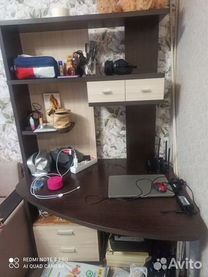 Компьютерный стол