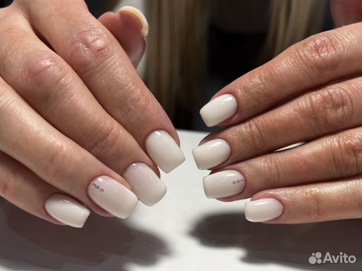 Маникюр, педикюр