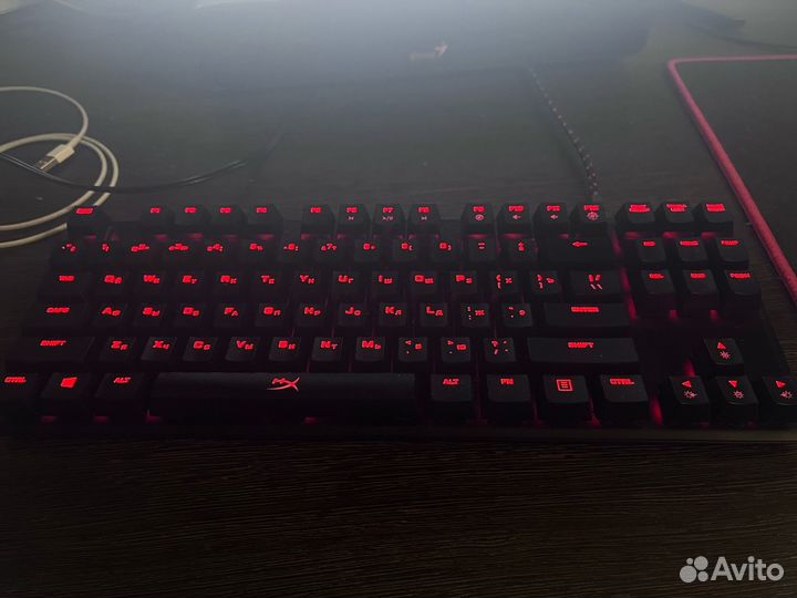 Игровая клавиатура hyperx