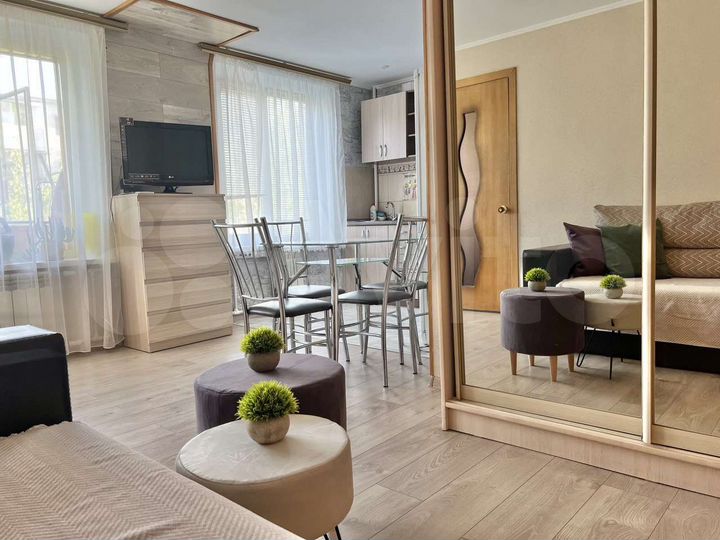 2-к. квартира, 45 м², 3/5 эт.