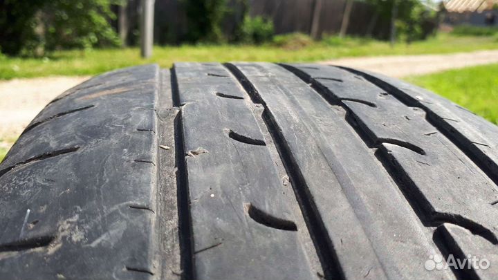 Goodyear EfficientGrip 215/60 R17