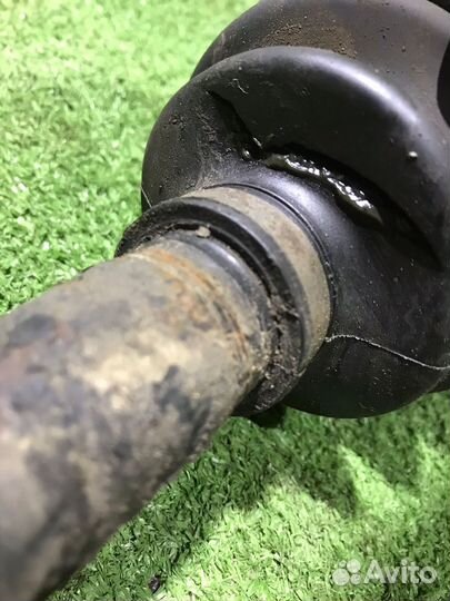 Передний левый привод Chevrolet Captiva 2.4 C100