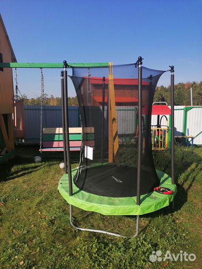Детский батут с сеткой