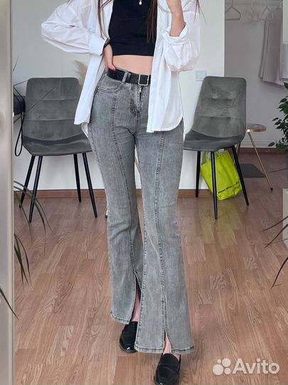 Джинсы серые