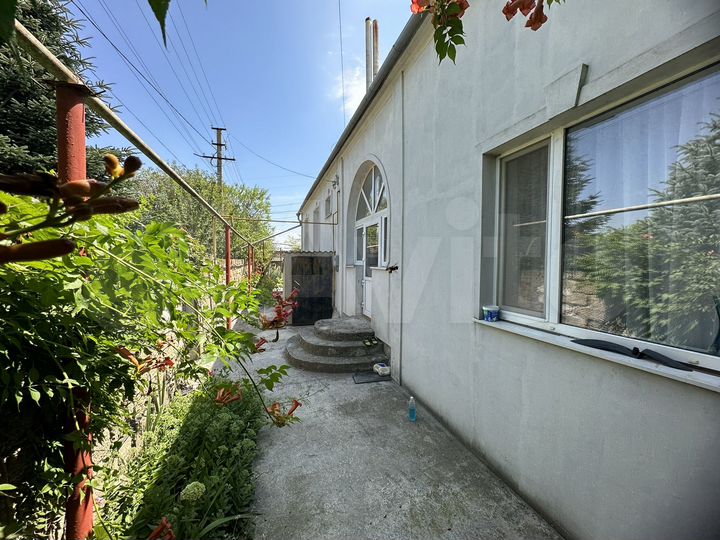 Дом 320 м² на участке 12 сот.