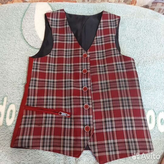 Жилет для школы