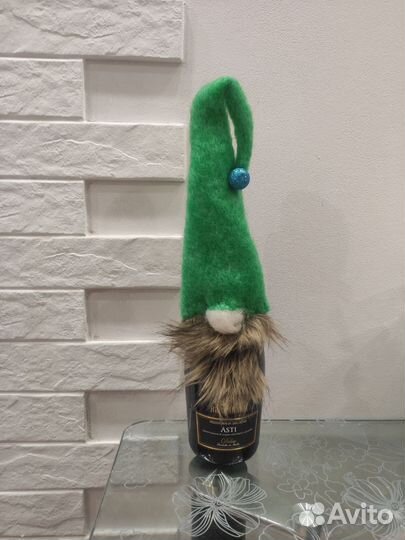 Новогодний декор для бутылки - гном скандинавский