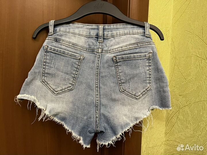 Джинсовые шорты, б/у