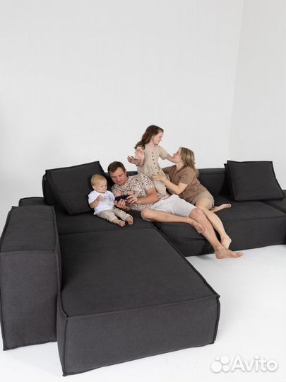 Диван со спальным местом 2700х1650 мм