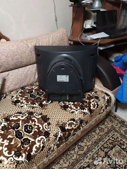 Телевизор samsung