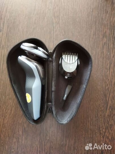 Электробритва philips