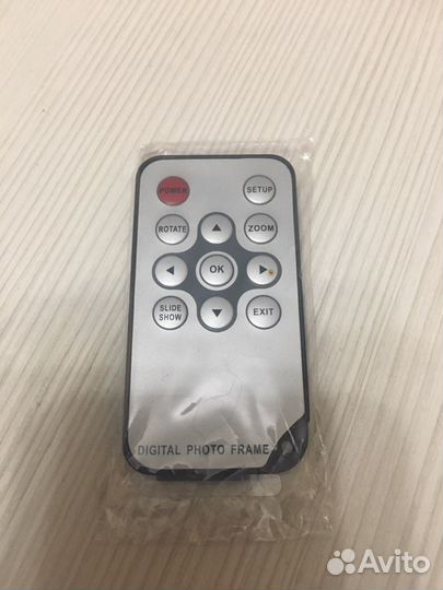 Цифровая фоторамка Ritmix RDF-701