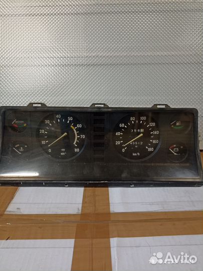 Щиток приборов ваз