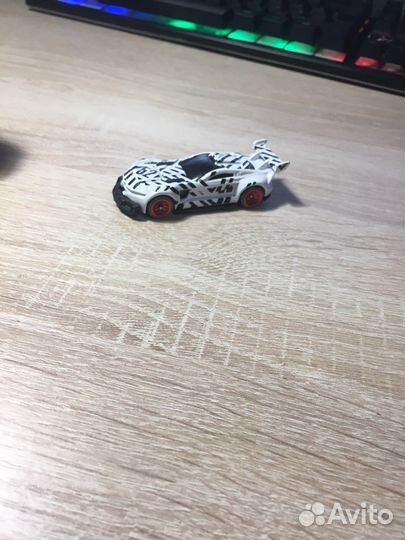 Машинки hot wheels