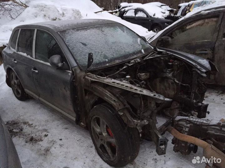 В разборе Porsche Cayenne