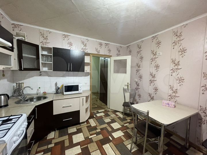 2-к. квартира, 59 м², 1/9 эт.