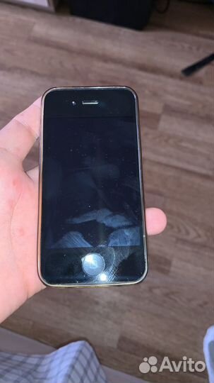 iPhone 4S, 16 ГБ