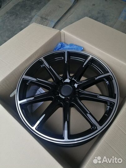 Диски Khomen Wheels на mercedes R19